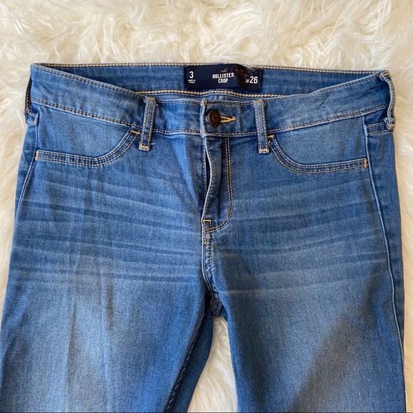 Hollister Raw Hem Crop Blue Jeans Size 3 / 26 - Picture 3 of 7